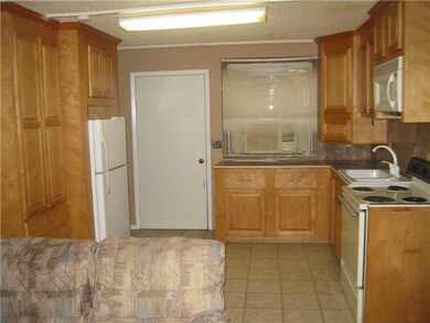 704 NW 11th St unit A, Bentonville, AR 72712 - photo 3