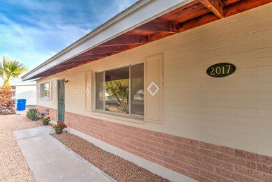 2017 E Aspen Ave-5