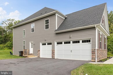 5670 Saucon Ridge Rd, Coopersburg, PA 18036 - photo 5