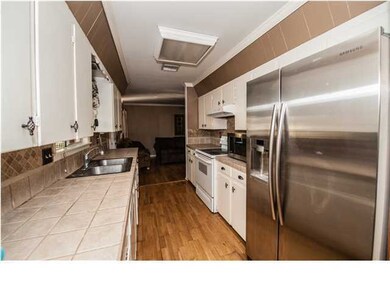 111 Elmwood Dr, Lafayette, LA 70503 - photo 7