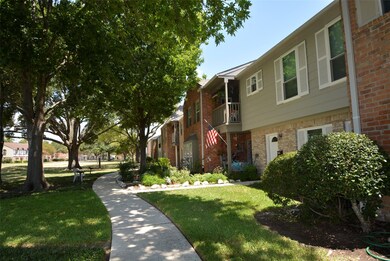 14252 Misty Meadow Ln, Houston, TX 77079 - photo 2