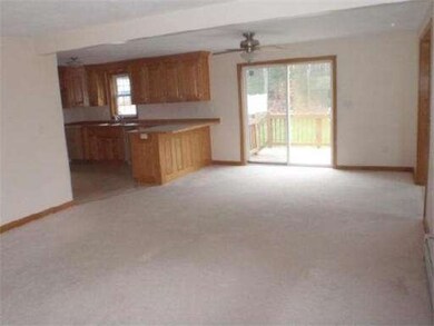 161 Victoria Ln, Fitchburg, MA 01420 - photo 7