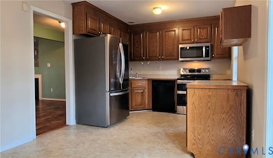 2700 Danville St, Hopewell, VA 23860 - photo 7