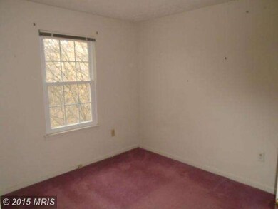 7106 Mahogany Dr, Hyattsville, MD 20785 - photo 6