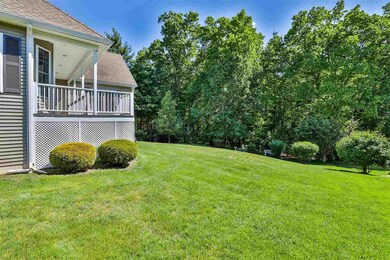 13 Canterbury Ct, Salem, NH 03079 - photo 3