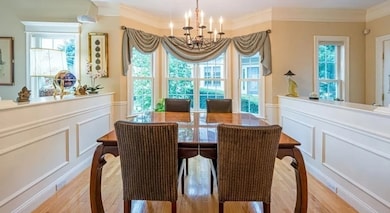 68 Charles Ct, Southborough, MA 01772 - photo 3