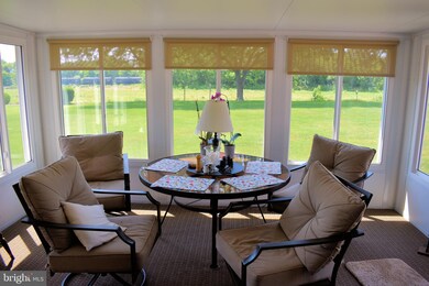 2935 Roosevelt Dr, Chambersburg, PA 17201 - photo 7