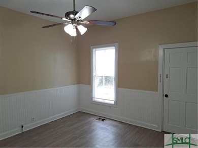 423 E 35th St, Savannah, GA 31401 - photo 6