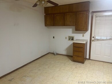 1601 Knox Rd, Ardmore, OK 73401 - photo 4
