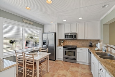 1528 Ocean Blvd, Saint Simons Island, GA 31522 - photo 7