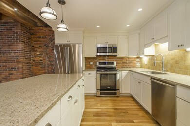 130 Fulton St unit 10, Boston, MA 02109 - photo 4
