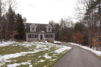 53 Morgan Dr, Epping, NH 03042 - photo 2