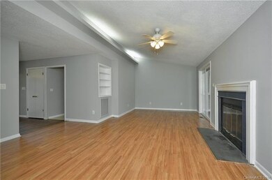 94 Hollybrook Dr unit 4, Asheville, NC 28803 - photo 4