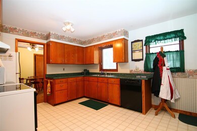 2365 East Hill Dr, Fitchburg, WI 53711 - photo 7