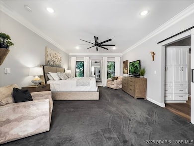 MAIN LEVEL PRIMARY SUITE