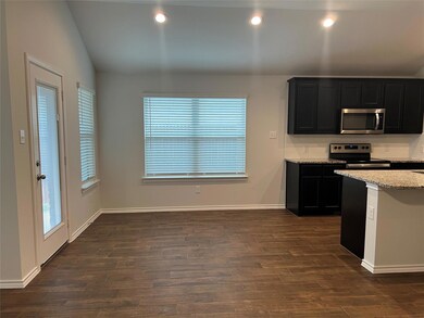 337 Paloma St, Weatherford, TX 76087 - photo 5