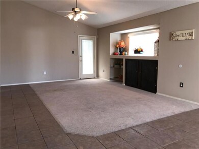 756 Desert Ash Dr, Horizon City, TX 79928 - photo 3
