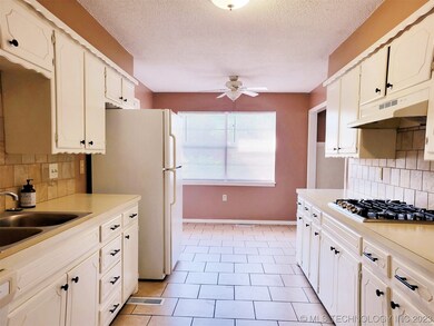 600 May Ave, Tahlequah, OK 74464 - photo 6