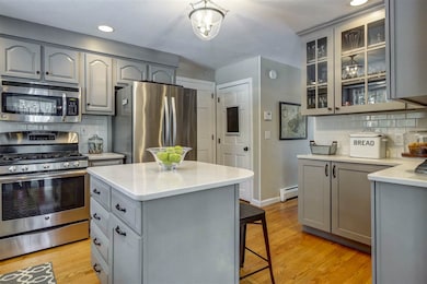 1 Wentworth Dr, Bedford, NH 03110 - photo 2