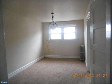 24 Summit St, Darby, PA 19023 - photo 4