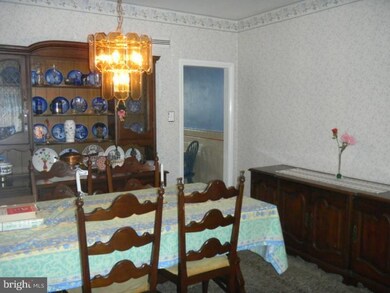 3434 Chippendale St, Philadelphia, PA 19136 - photo 6