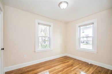 24 Norton St, Nashua, NH 03064 - photo 2