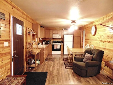 5305 Edgewood Rd, Lewiston, MI 49756 - photo 6