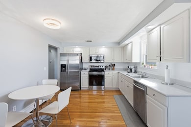 41-43 Seagirt Ave, Saugus, MA 01906 - photo 5