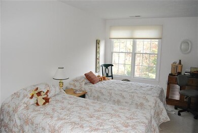 23 Windsor Point unit 84, Mashpee, MA 02649 - photo 4