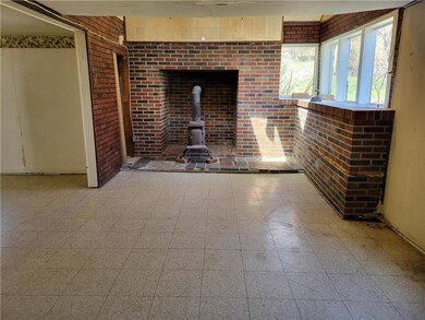 7428 Carls Hill Rd, Zionsville, PA 18092 - photo 3