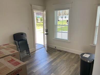 439 Union St unit 1, Franklin, MA 02038 - photo 6