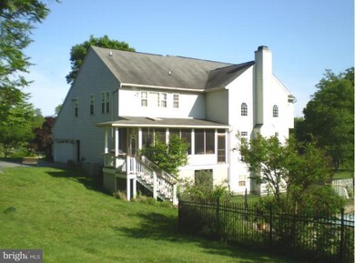 225 Deer Mountain Dr, Harpers Ferry, WV 25425 - photo 2