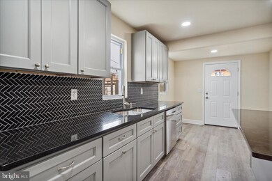 451 King St unit 72, Pottstown, PA 19464 - photo 4