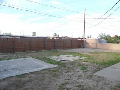 317 Kelvin Ave, El Paso, TX 79915 - photo 3