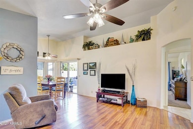 06-10524 West Runion Drive-6