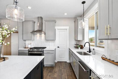 3022 Red Alder Dr, Holland, MI 49424 - photo 7