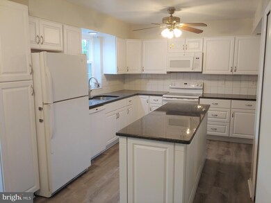 10709 Cordage Walk, Columbia, MD 21044 - photo 3