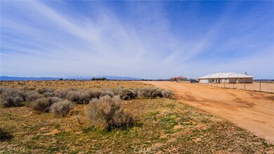 0 Via Seco unit AR25061988, Apple Valley, CA 92308 - photo 3