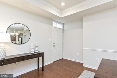 23276 Southdown Manor Terrace unit 102, Ashburn, VA 20148 - photo 5