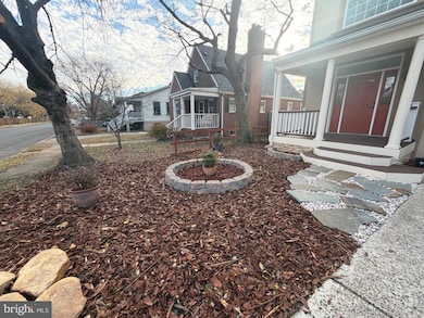 728 18th St S, Arlington, VA 22202 - photo 4