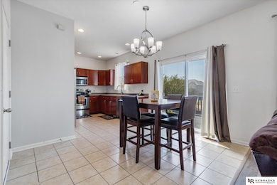 2404 Walnut Creek Dr, Papillion, NE 68046 - photo 5