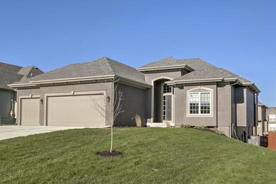 19372 W 210th St, Spring Hill, KS 66083 - photo 2