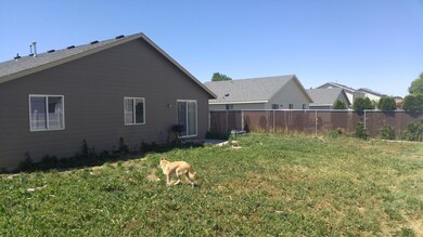 603 Millenium Ave, Moxee, WA 98936 - photo 3