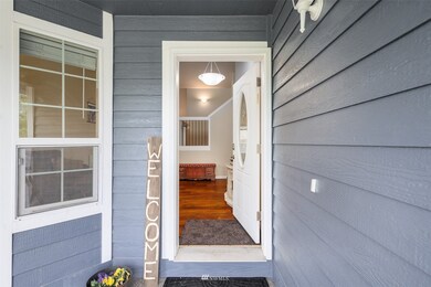 16541 Rainier View Dr SE, Yelm, WA 98597 - photo 4