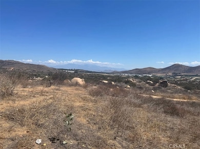 0 No Street Name unit TR25194093, Perris, CA 92505 - photo 2