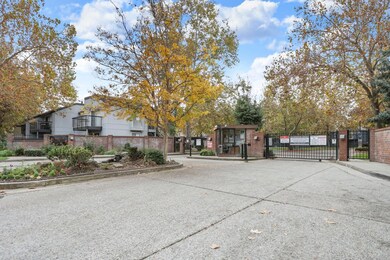 3591 Quail Lakes Dr unit 23, Stockton, CA 95207 - photo 2