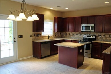 Kitchen and Breakfast Area