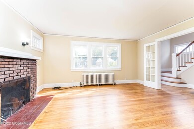 36 Holmes Ct, Albany, NY 12209 - photo 6