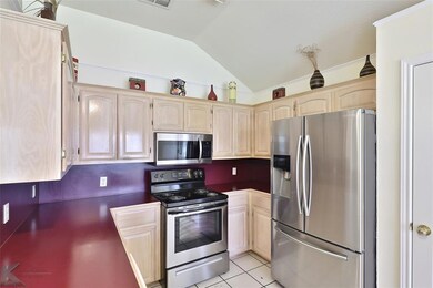 4433 Cole Dr, Abilene, TX 79606 - photo 6