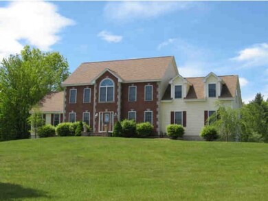 1 Aspen St, Salem, NH 03079 - photo 3